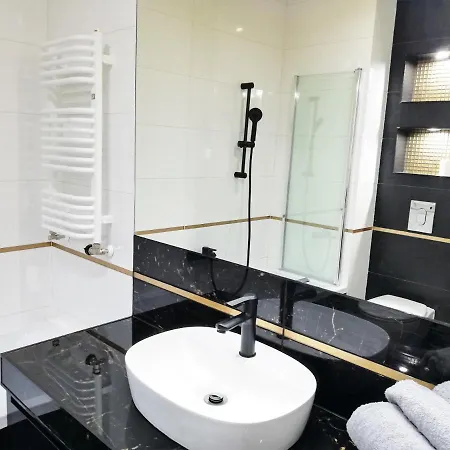 Szmaragdowy Apartment